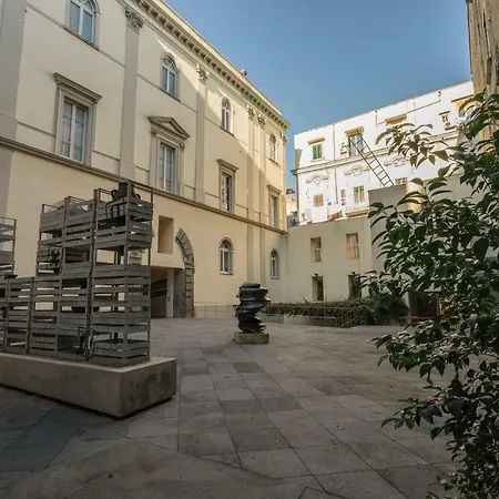 DonnaRé Casavacanza - Historic Center of Naples-2